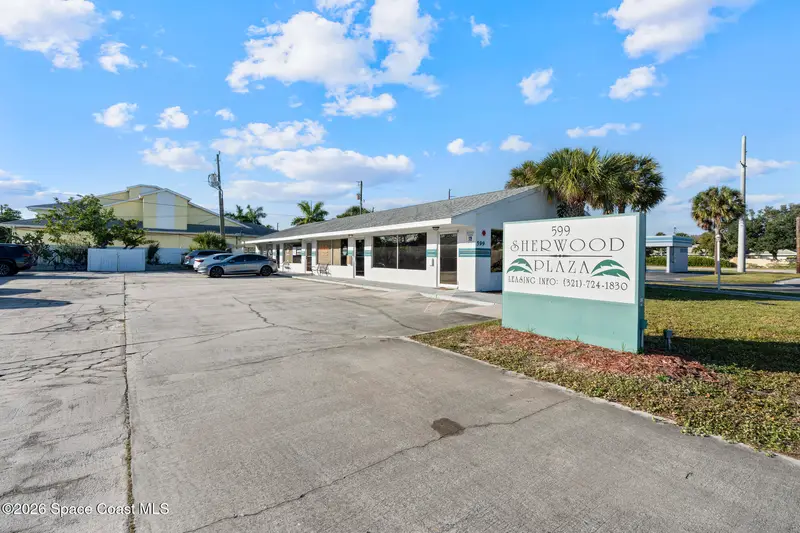 599 Sherwood Avenue, FL