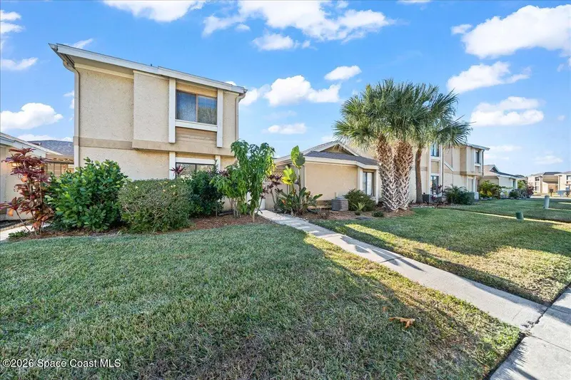 1030 Abada Court Ne 108, Palm Bay, Fl 32905, FL