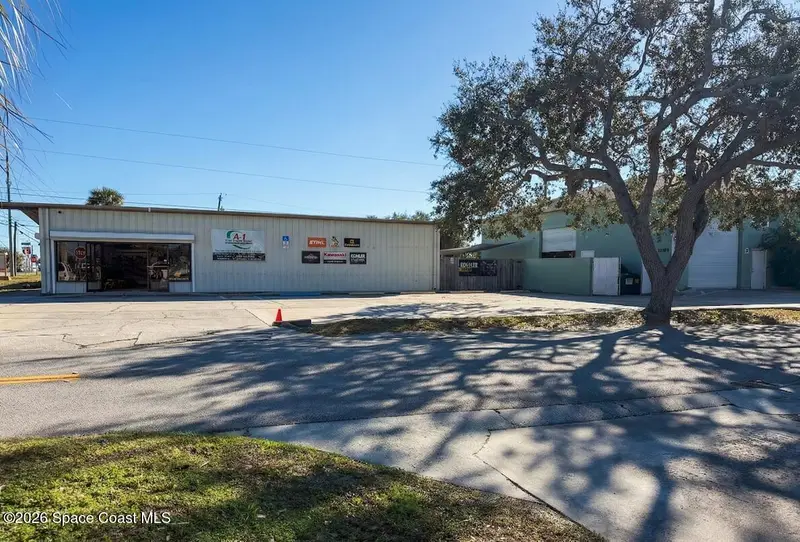 2299 Aurora Road, Melbourne, Fl 32935, FL