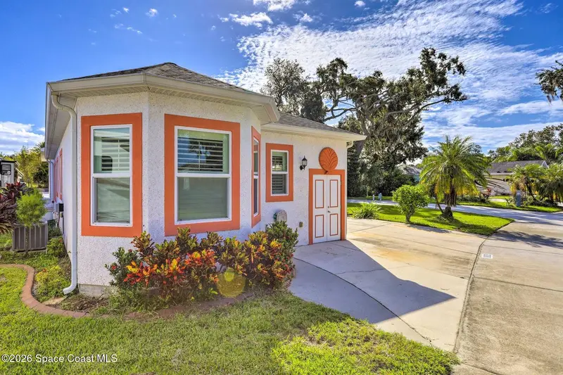 1809 Meander Lane 306, FL