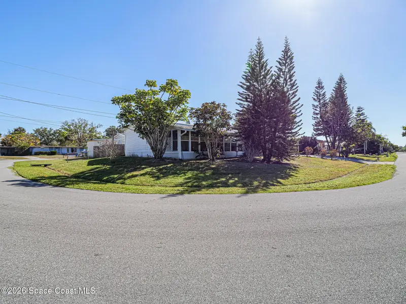 37 Sapphire Street, Melbourne, Fl 32904, FL