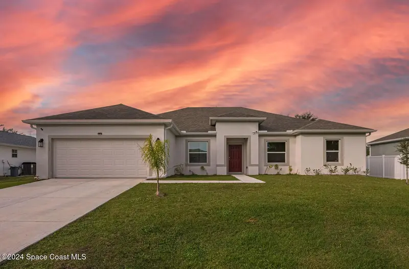 1717 Dalroy Street Nw, Palm Bay, Fl 32907, FL