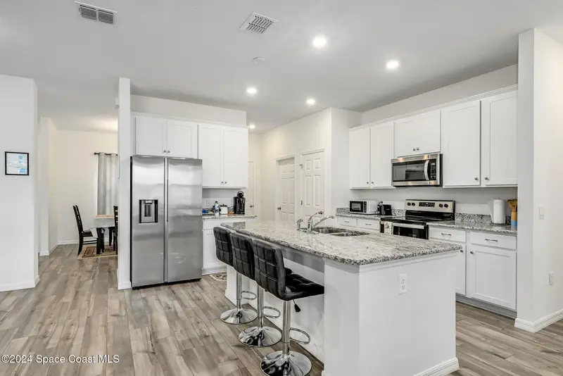 1717 Dalroy Street Nw, Palm Bay, Fl 32907, FL