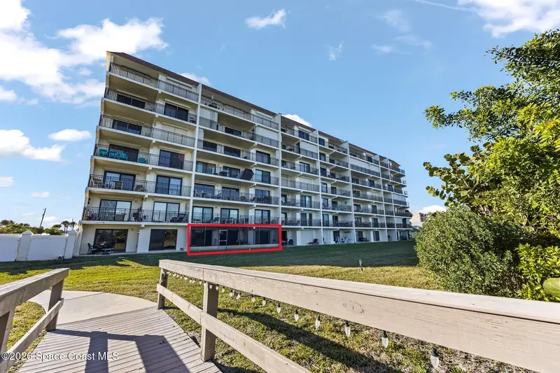 3060 N Atlantic Avenue 106, Cocoa Beach, Fl 32931, FL