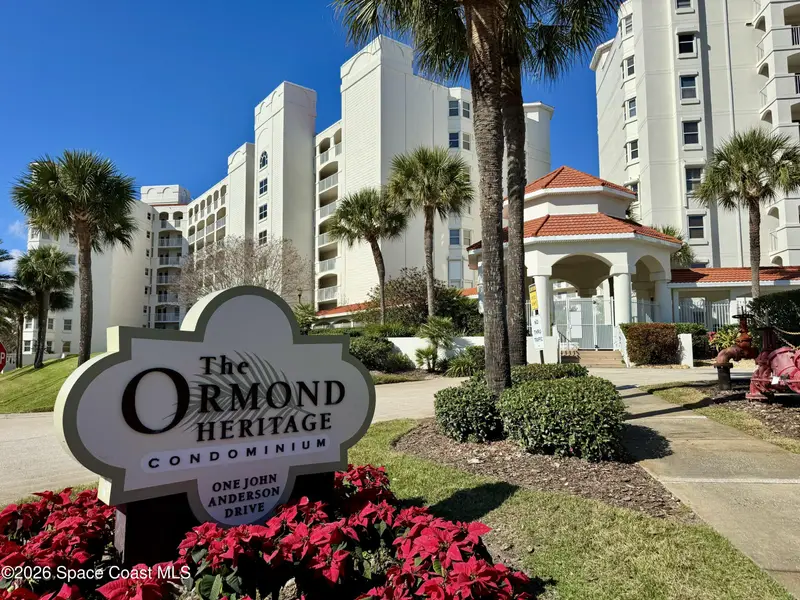 1 John Anderson Drive 303, Ormond Beach, Fl 32176, FL