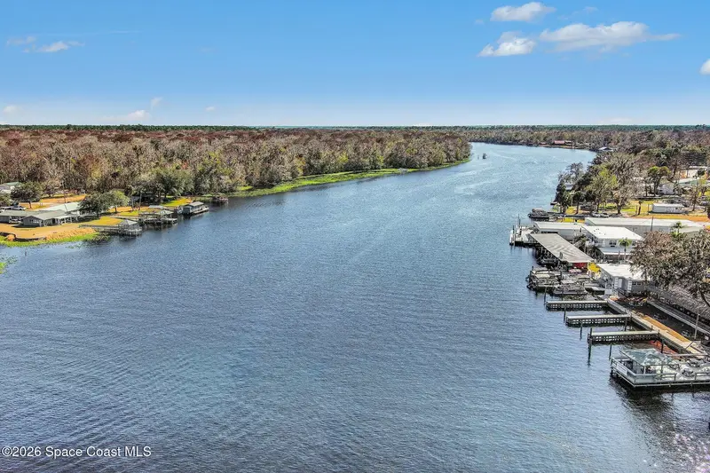 24421 Trespass Trail, Astor, Fl 32102, FL