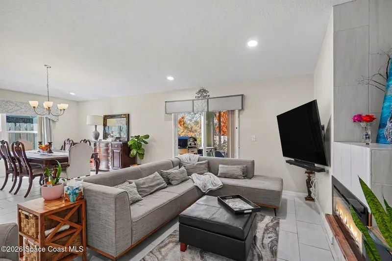 215 Mcclain Drive, West Melbourne, Fl 32904, FL