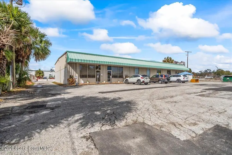 95 S Plumosa Street, FL