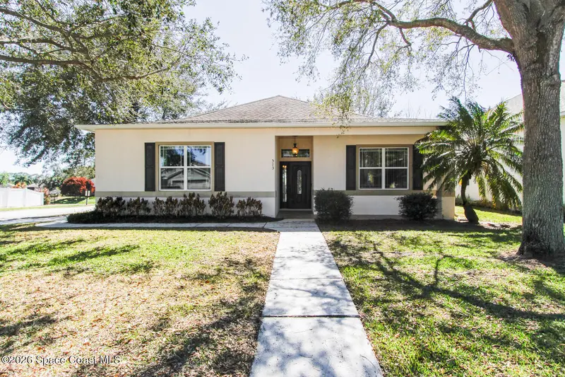 513 Hollow Glen Drive, Titusville, Fl 32780, FL