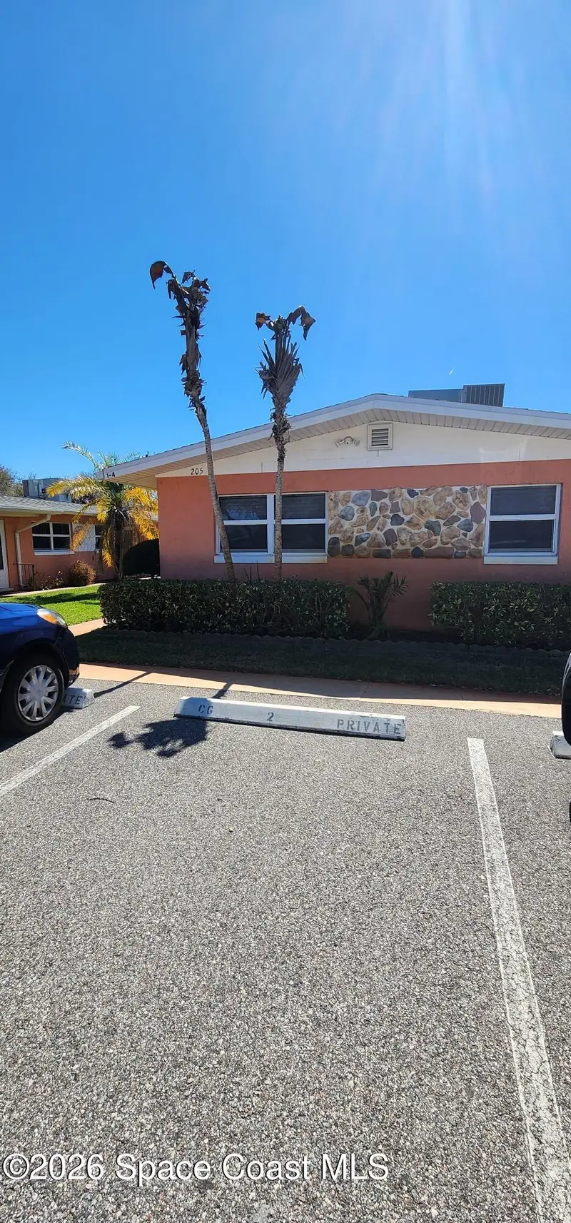 205 Cleveland Avenue 1, Cocoa Beach, Fl 32931, FL