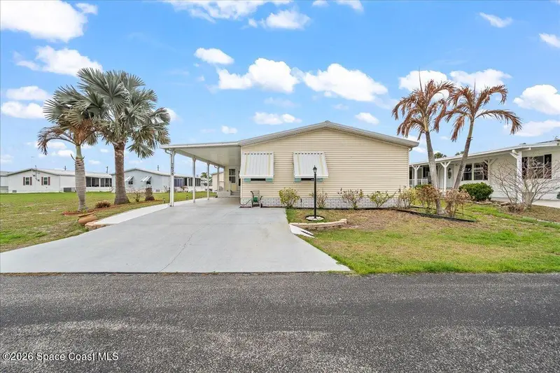 7628 Boxelder Road, Micco, Fl 32976, FL