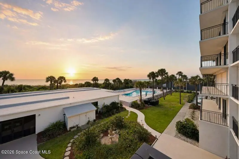 2100 N Atlantic Avenue 303, Cocoa Beach, Fl 32931, FL