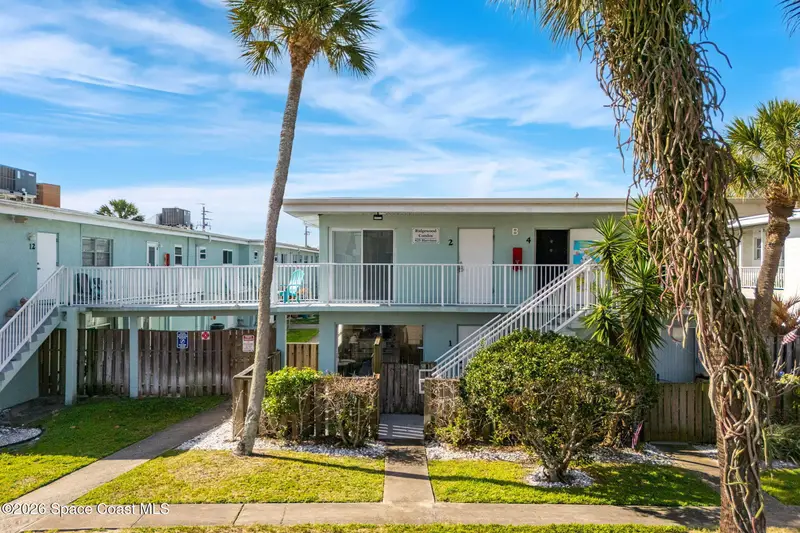 425 Harrison Avenue 1-2, Cape Canaveral, Fl 32920, FL