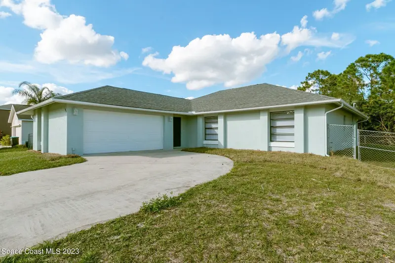 1847 Parrsboro Street Nw, Palm Bay, Fl 32907, FL
