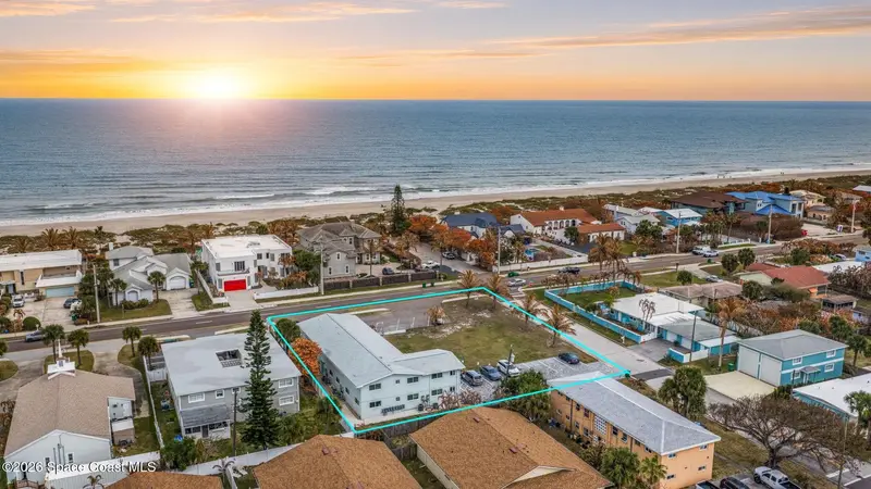 888 S Atlantic Avenue, Cocoa Beach, Fl 32931, FL