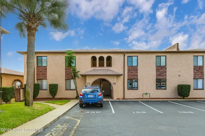 255 San Paulo Circle 11-255, West Melbourne, Fl 32904, FL