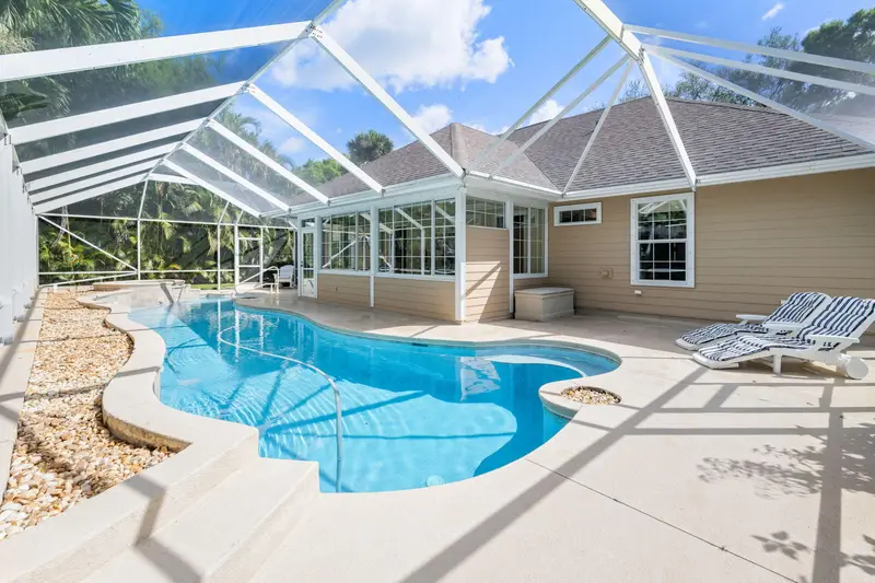 137 38th Court, Vero Beach, Fl 32968, FL