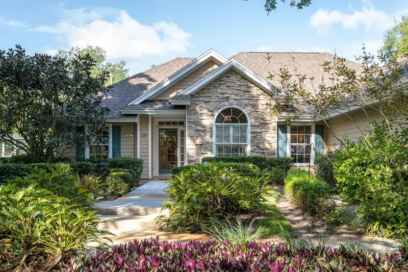137 38th Court, Vero Beach, Fl 32968, FL