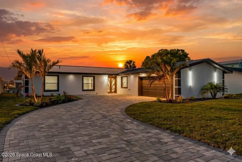 43 Westview Lane, Cocoa Beach, Fl 32931, FL