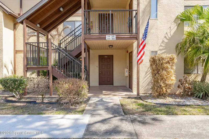 7820 Shadowood Drive 304, Melbourne, Fl 32904, FL