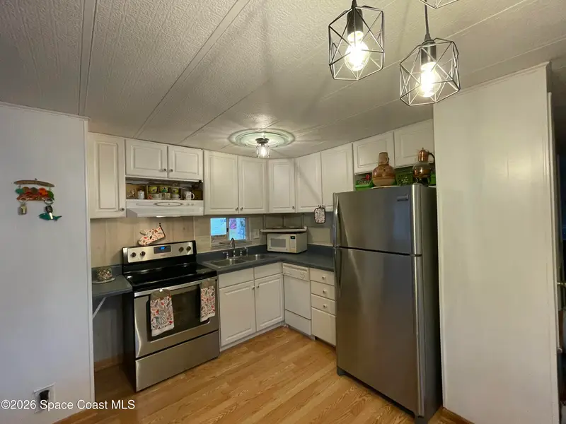1020 Laurel Court Ne, Palm Bay, Fl 32907, FL