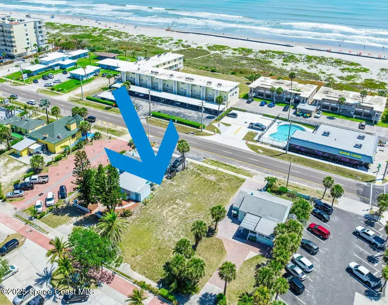 118 N Atlantic Avenue, FL