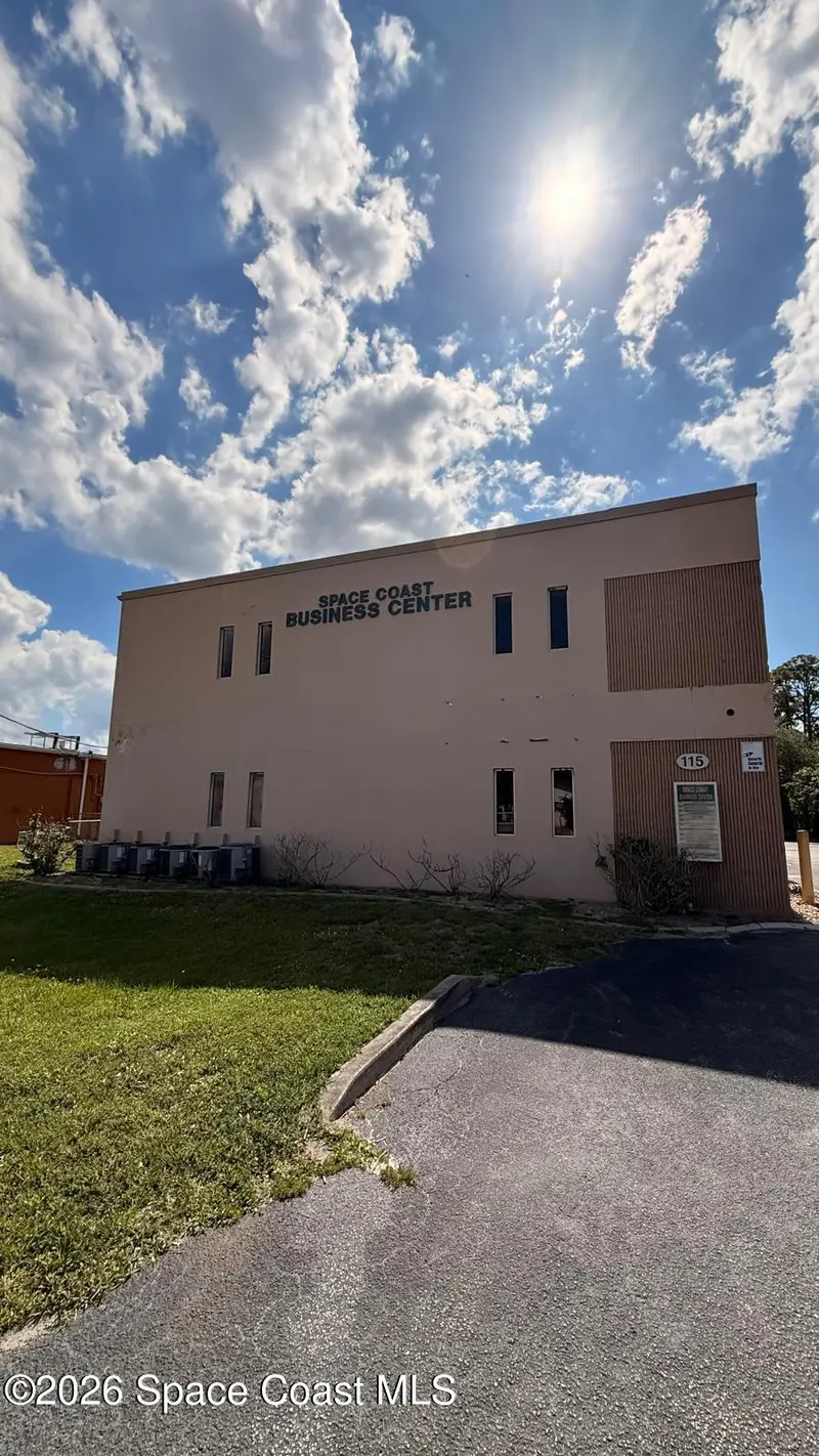 115 Hickory Street 204, Melbourne, Fl 32904, FL