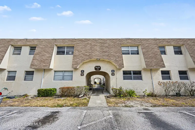 3135 Shady Dell Lane 223, Melbourne, Fl 32935, FL
