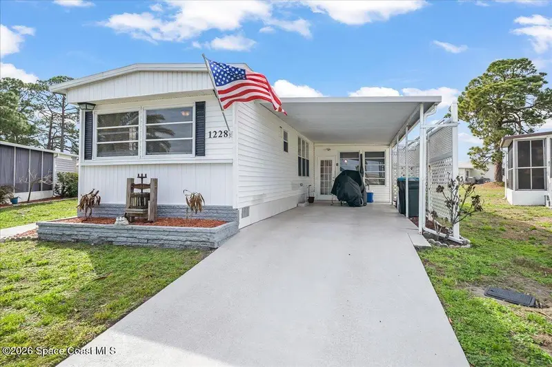 1228 Shell Court Ne, Palm Bay, Fl 32907, FL