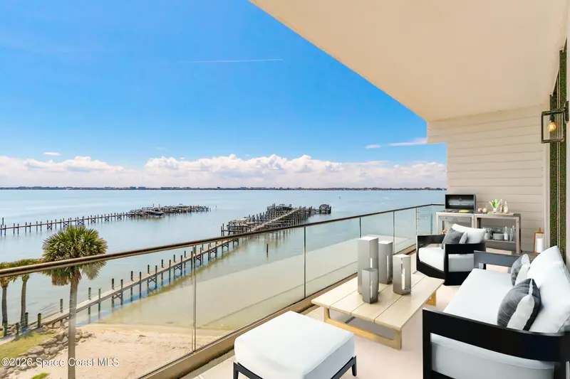 Harbor Island Beach Club listing