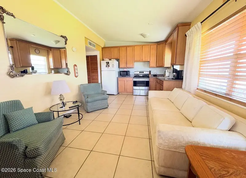 127 Roosevelt Avenue 127d, Cocoa Beach, Fl 32931, FL