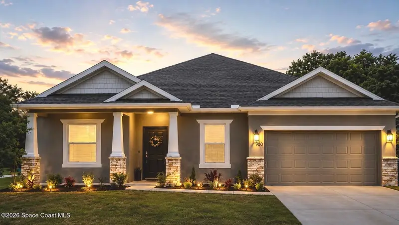 900 Nixon Circle Ne, Palm Bay, Fl 32907, FL