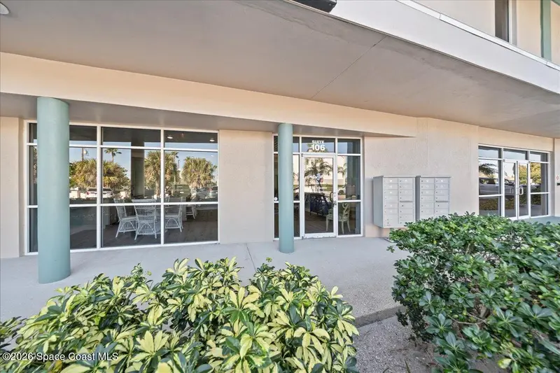 5505 N Atlantic Avenue 106, Cocoa Beach, Fl 32931, FL