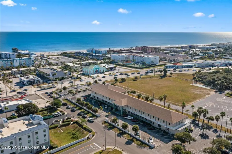 5505 N Atlantic Avenue 106, Cocoa Beach, Fl 32931, FL