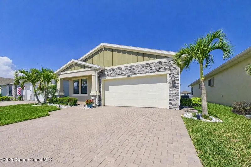 1453 Great Belt Circle, Melbourne, Fl 32940, FL