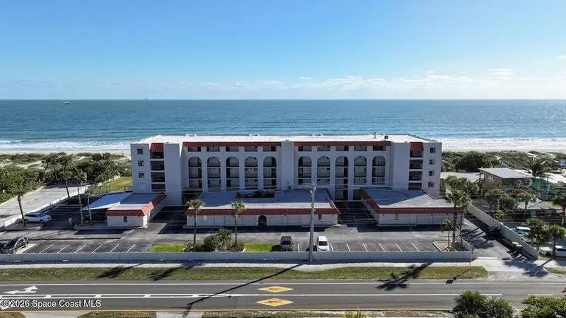 1305 S Atlantic Avenue 210, Cocoa Beach, Fl 32931, FL