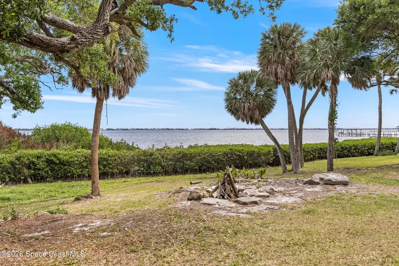 8690 S Tropical Trail, Merritt Island, Fl 32952, FL