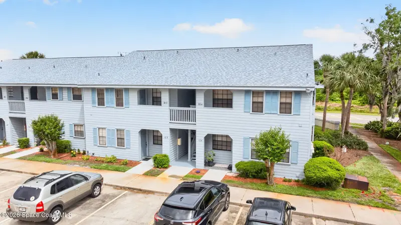 1765 Harrison Street 204, Titusville, Fl 32780, FL