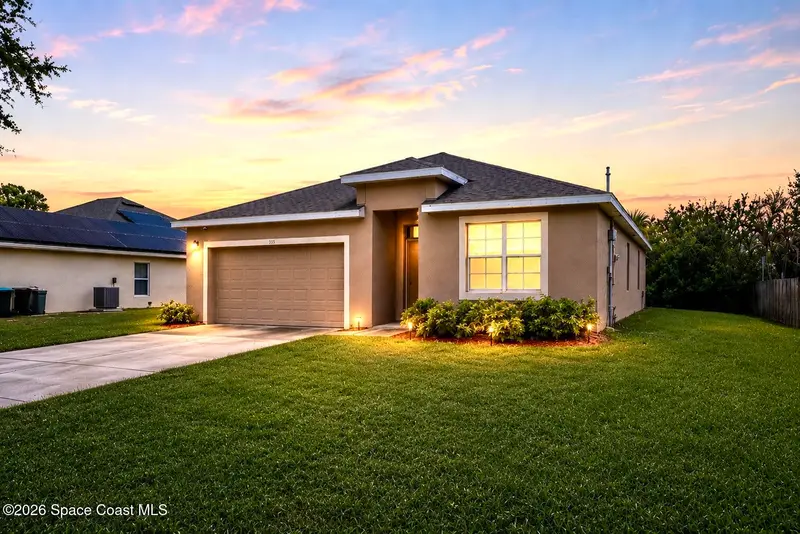 335 Calcutta Avenue Nw, Palm Bay, Fl 32907, FL