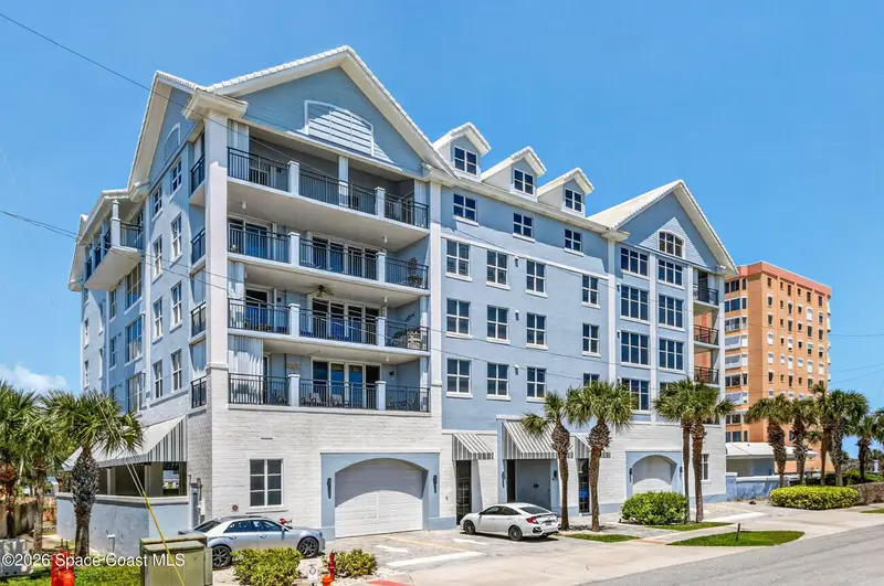 410 Hayes Avenue 303, Cocoa Beach, Fl 32931, FL
