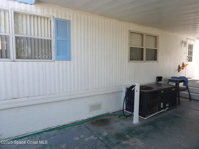 2975 Indian River Drive Ne, Palm Bay, Fl 32905, FL