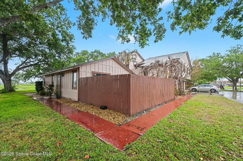 5 Fairway Drive 5, Cocoa Beach, Fl 32931, FL