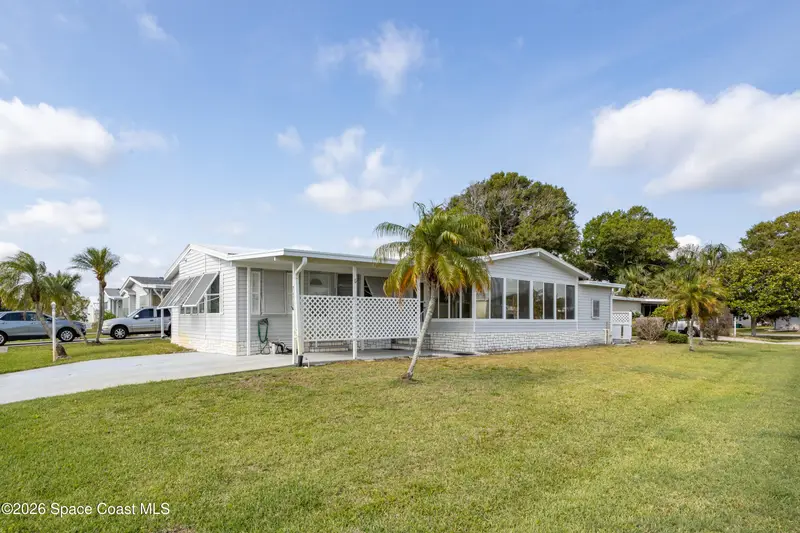 7608 Montauk Avenue T10, Micco, Fl 32976, FL