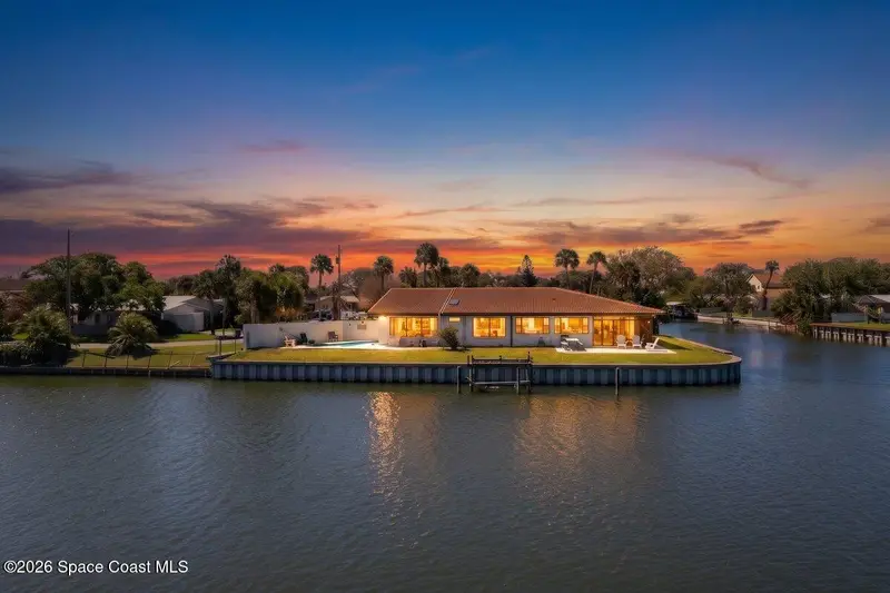 200 Rose Drive, Cocoa Beach, Fl 32931, FL