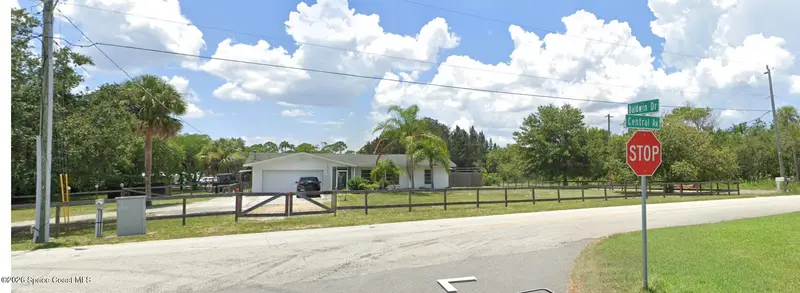 9100 Central Avenue, Micco, Fl 32976, FL
