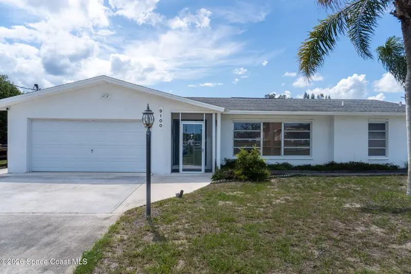 9100 Central Avenue, Micco, Fl 32976, FL