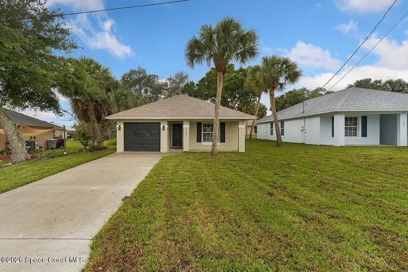 225 12th Street Sw, Vero Beach, Fl 32962, FL