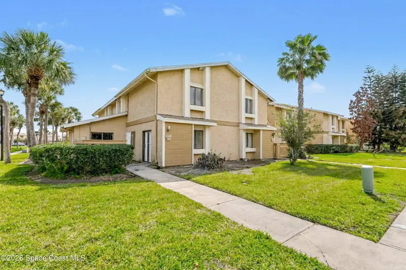 1000 Ne Abada Court Ne 107, Palm Bay, Fl 32905, FL