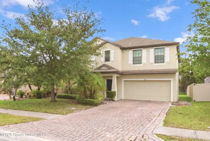 Bayside Lakes listing