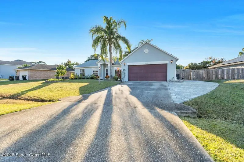 1260 Monument Avenue Se, Palm Bay, Fl 32909, FL